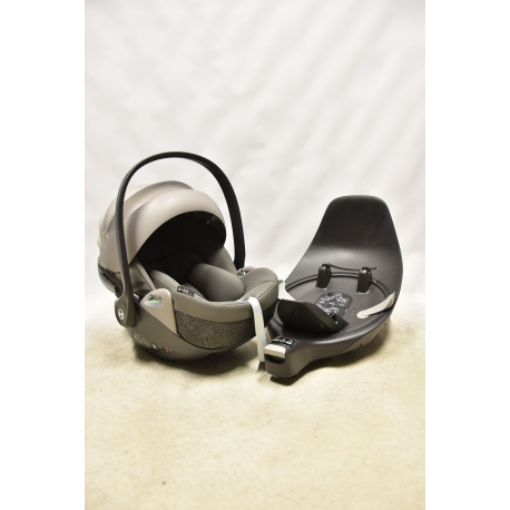 Cybex Cloud T i-Size 0-13kg z bazą T - używany