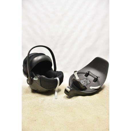 Cybex Cloud T i-Size 0-13kg z bazą T - używany