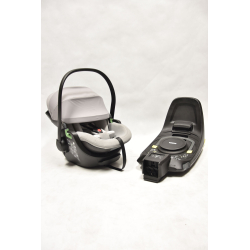 Thule Maple 0-13kg z bazą Thule Alfi - używany