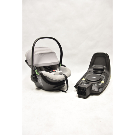 Thule Maple 0-13kg z bazą Thule Alfi - używany
